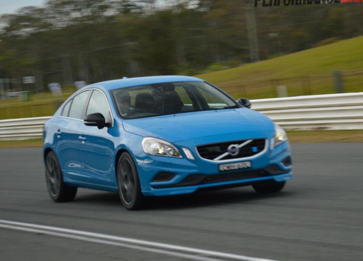 Volvo S60 Specification coupe