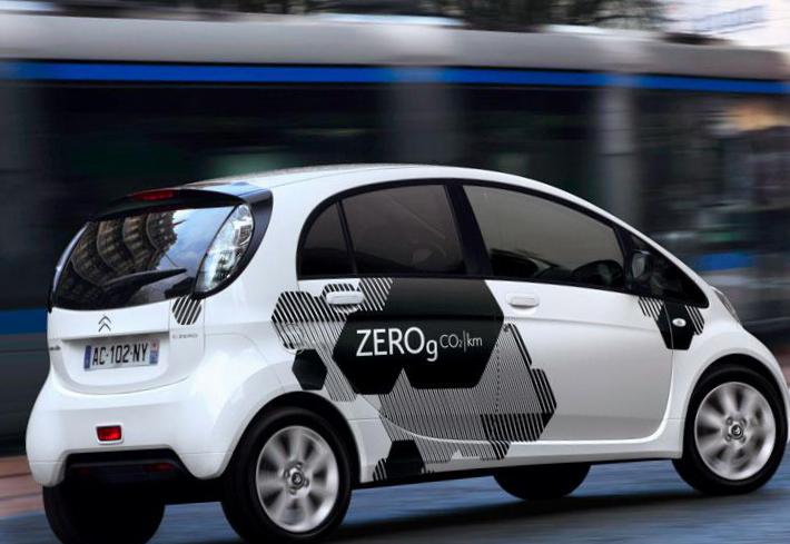 Citroen C-Zero reviews 2013