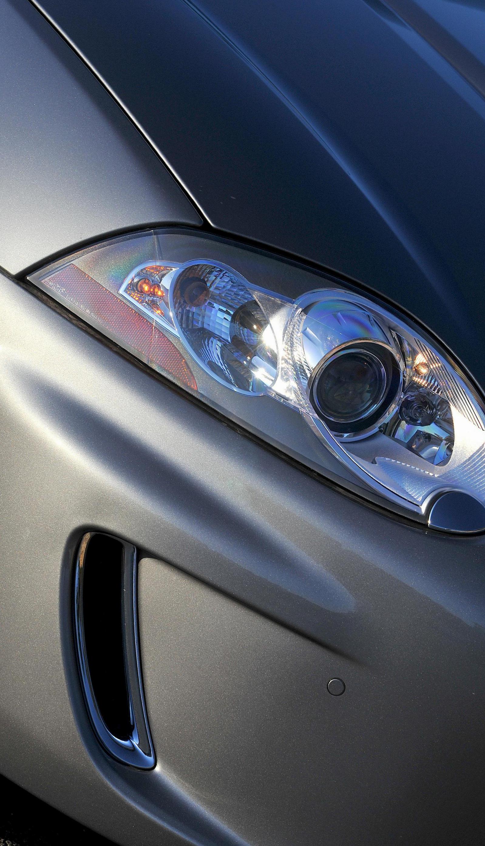 XK Cabrio Jaguar Specification 2011