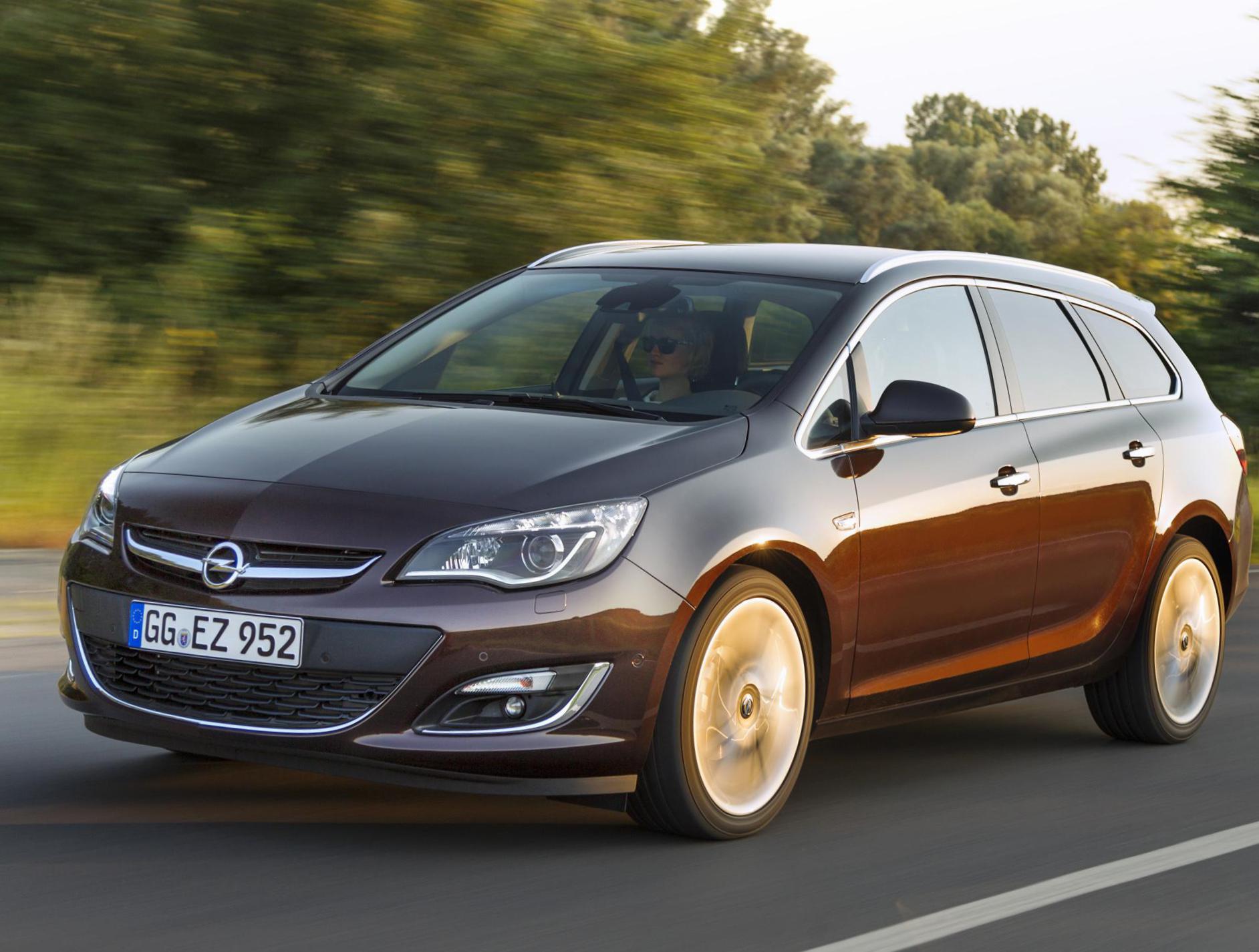 Opel Astra J Hatchback price suv