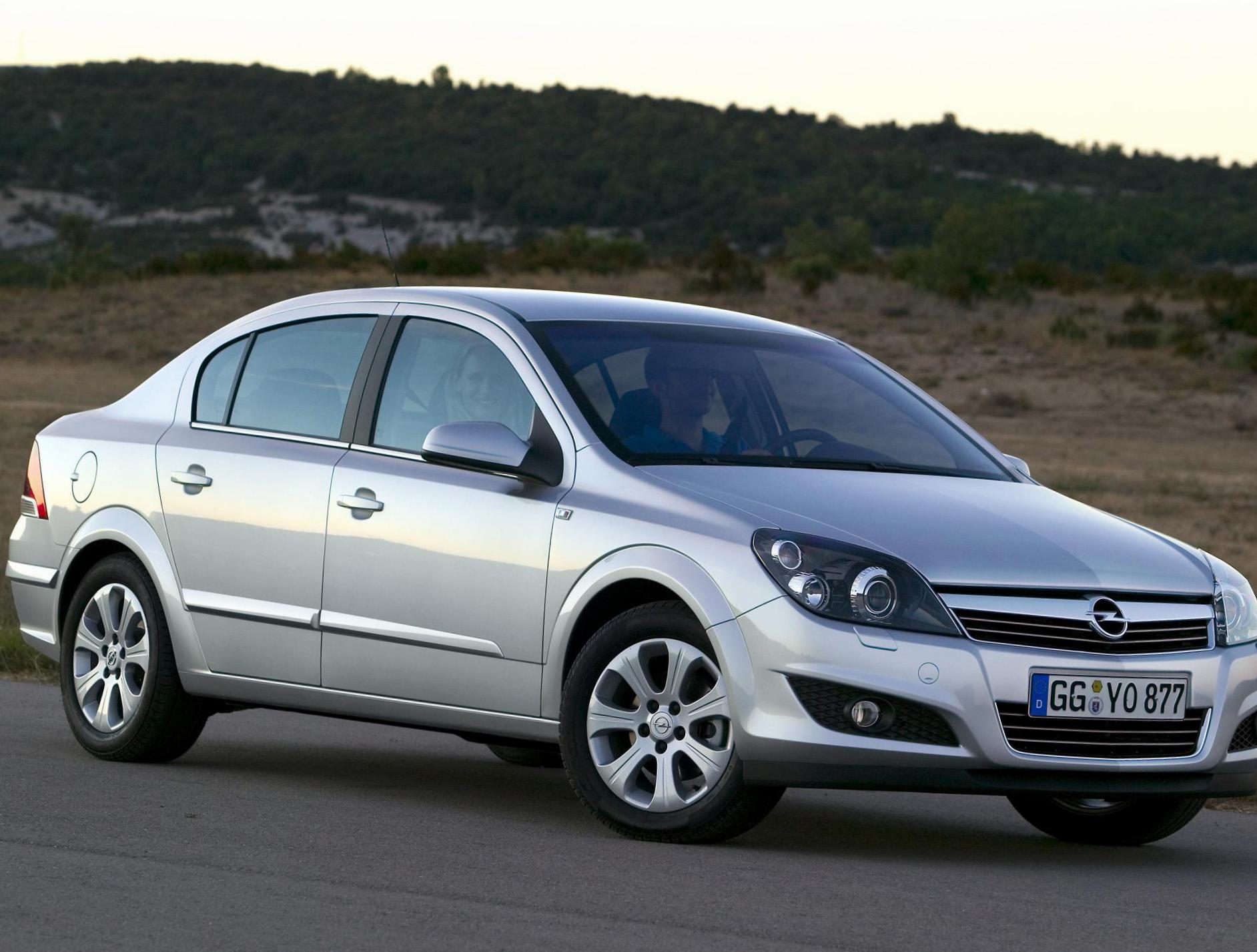 Opel Astra H Sedan model 2007