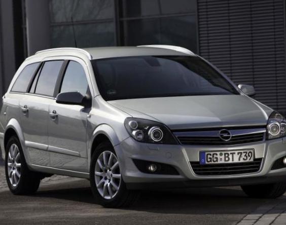 Opel Astra H Caravan how mach 2011