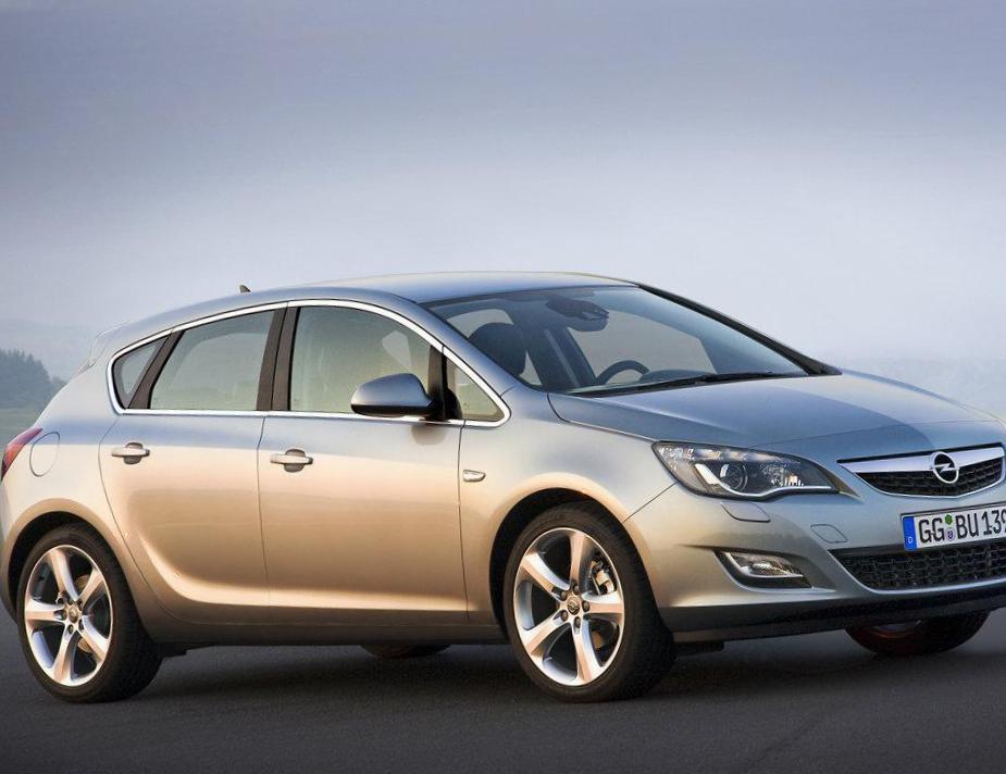 Opel Insignia OPC Hatchback auto liftback