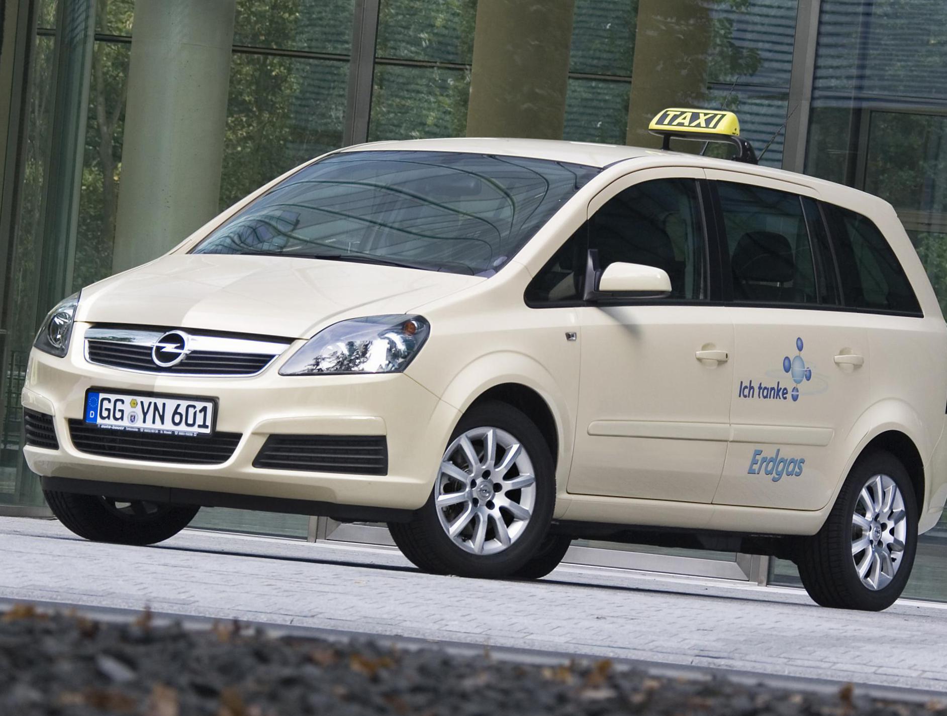 Opel Zafira B new wagon