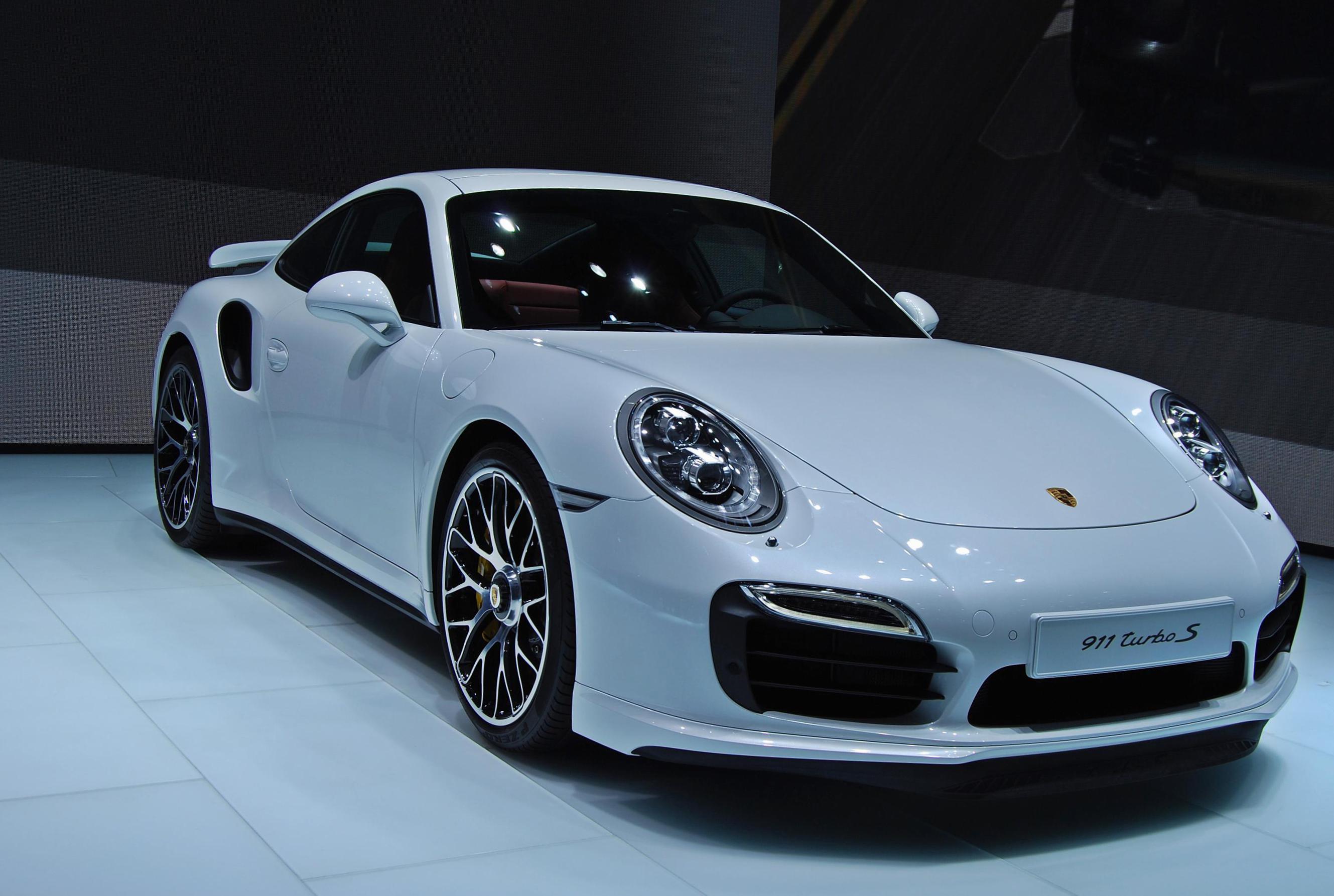 Find Porsche 911 Turbo