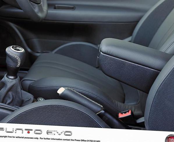 Punto Evo 5 doors Fiat lease 2015
