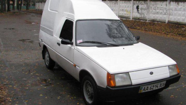 Tavria Pickup ZAZ review minivan