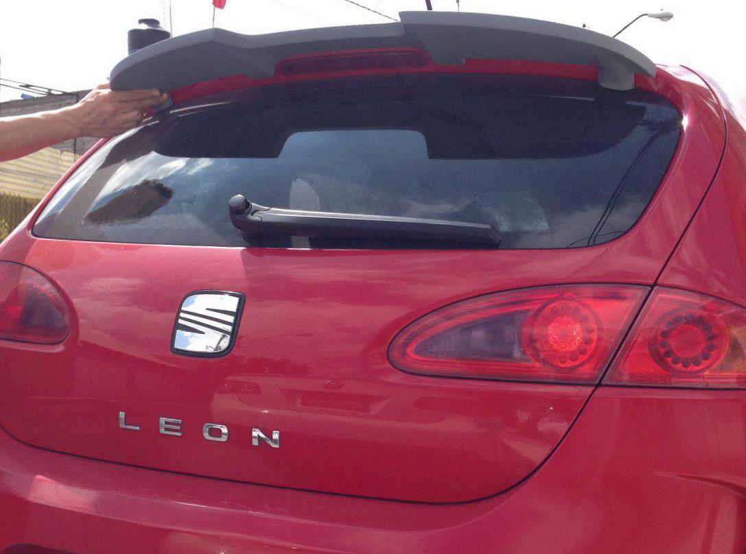Seat Leon Cupra lease hatchback