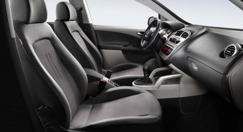Seat Altea XL review minivan