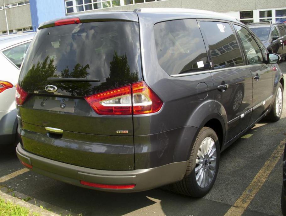 Ford Galaxy approved 2014