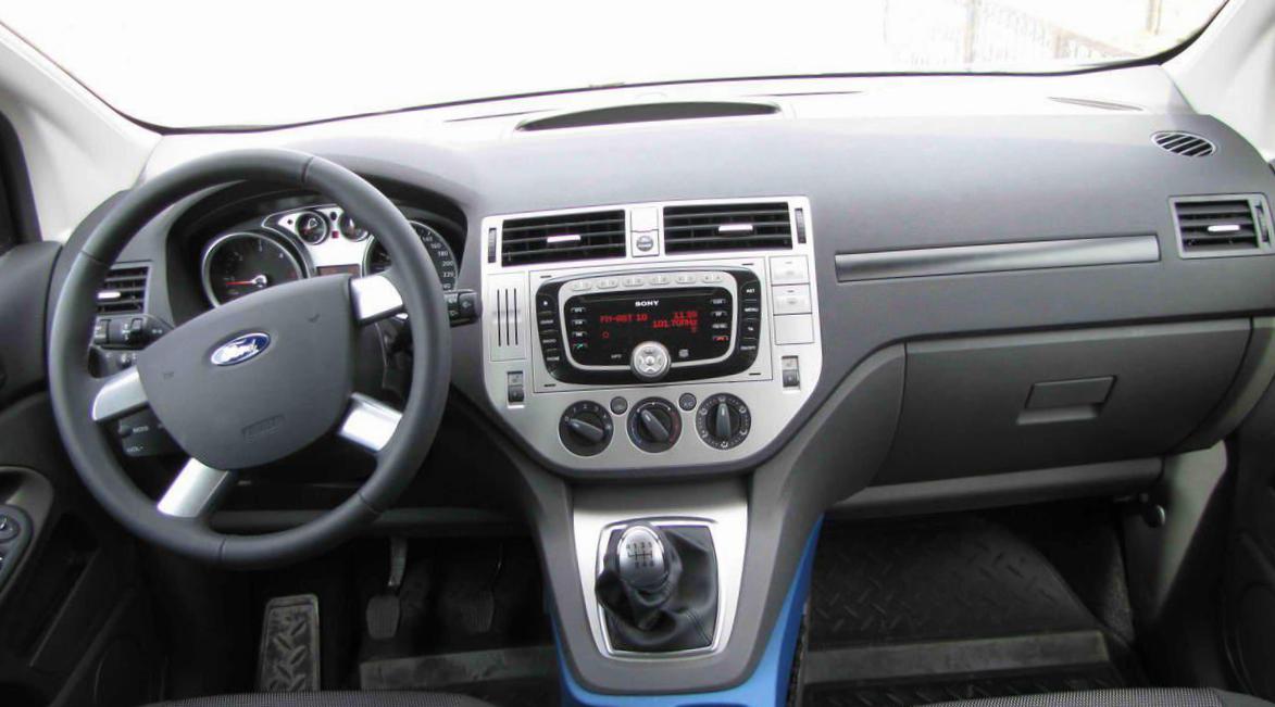 Kuga Ford Specification hatchback