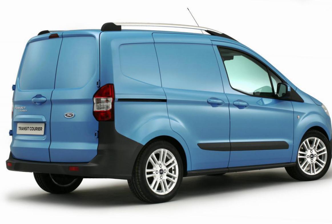 Ford Transit Courier reviews 2009