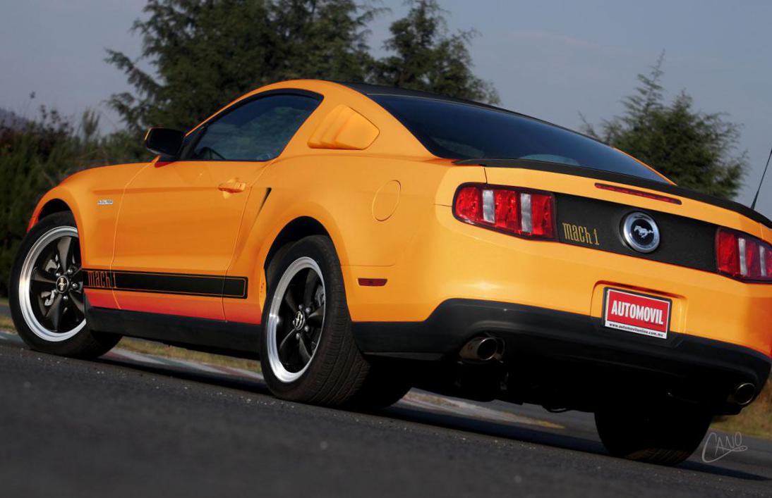 Mustang Ford lease 2012