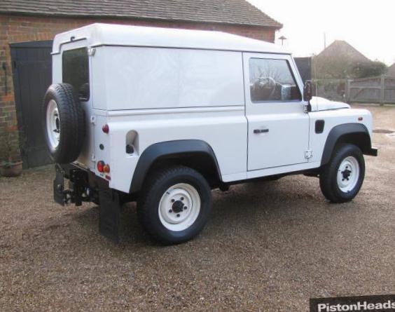 90 Hard Top Land Rover review 2009