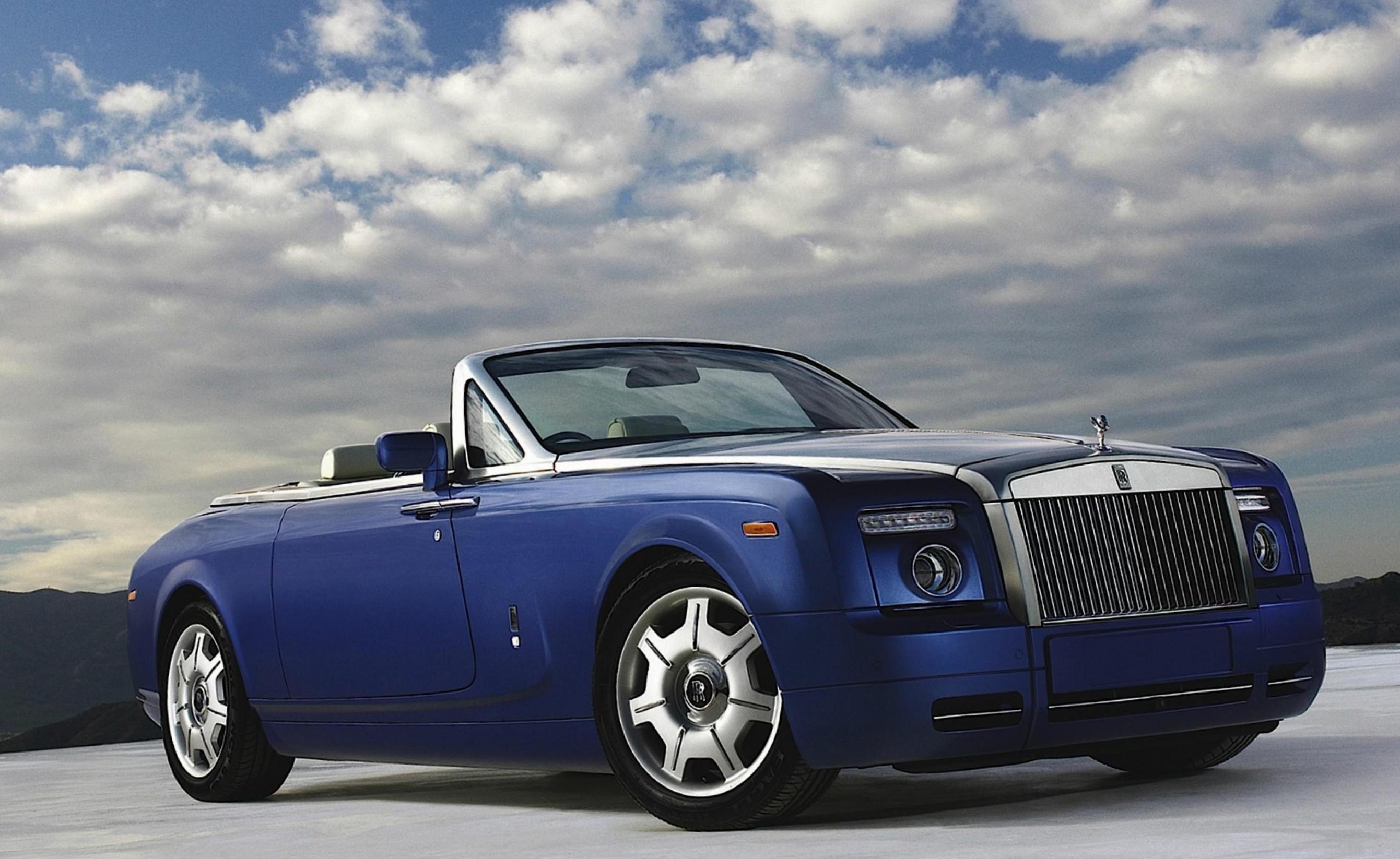 Phantom Drophead Coupe Rolls-Royce how mach suv