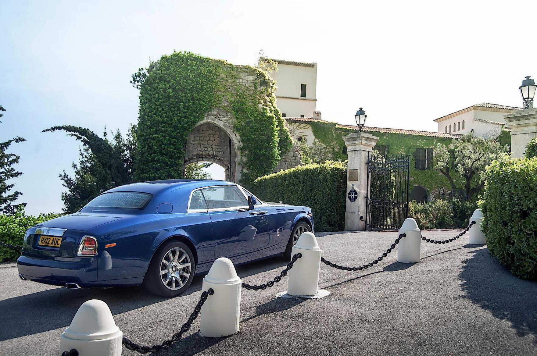 Rolls-Royce Phantom Coupe cost 2013