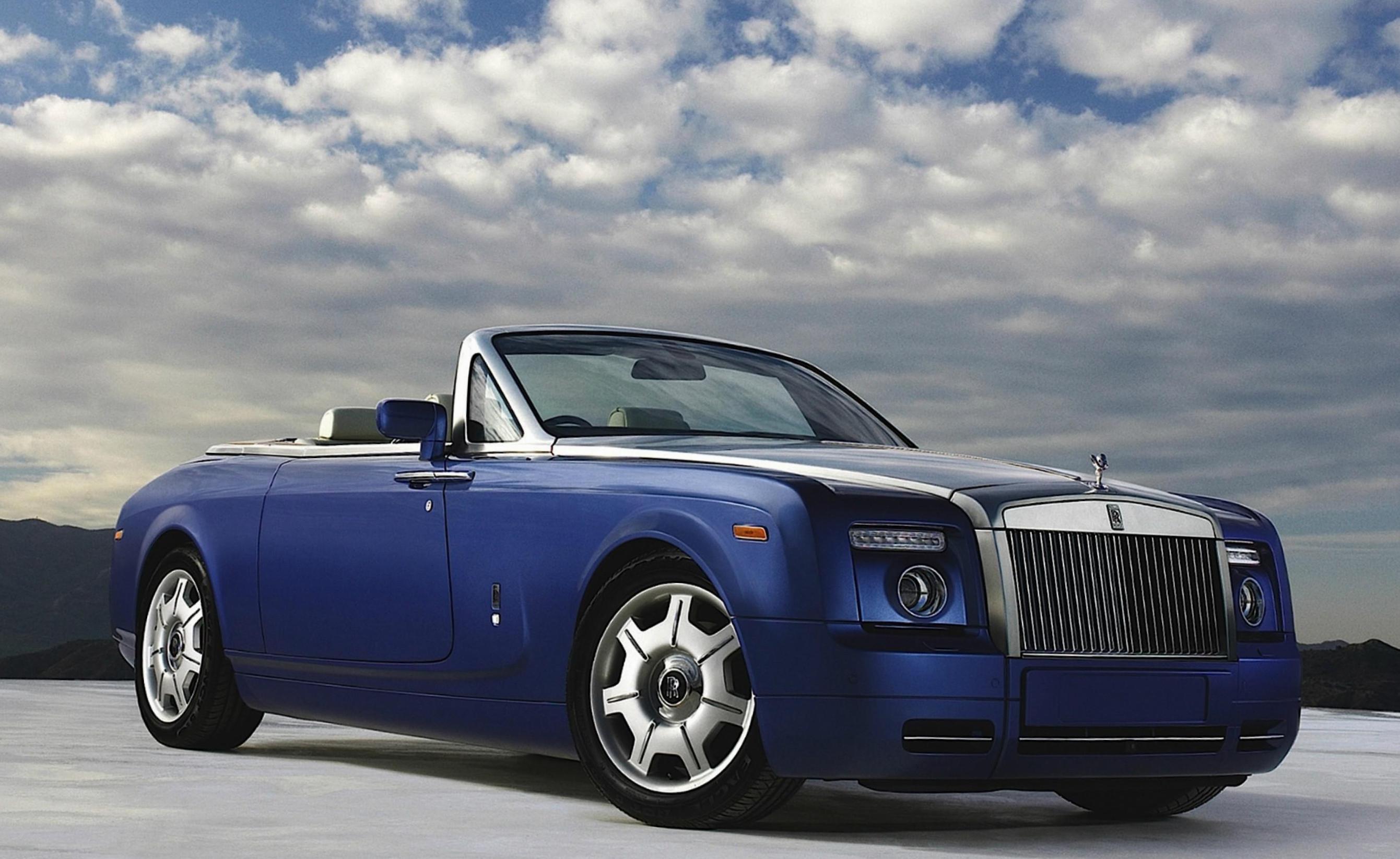 Phantom Drophead Coupe Rolls-Royce lease sedan