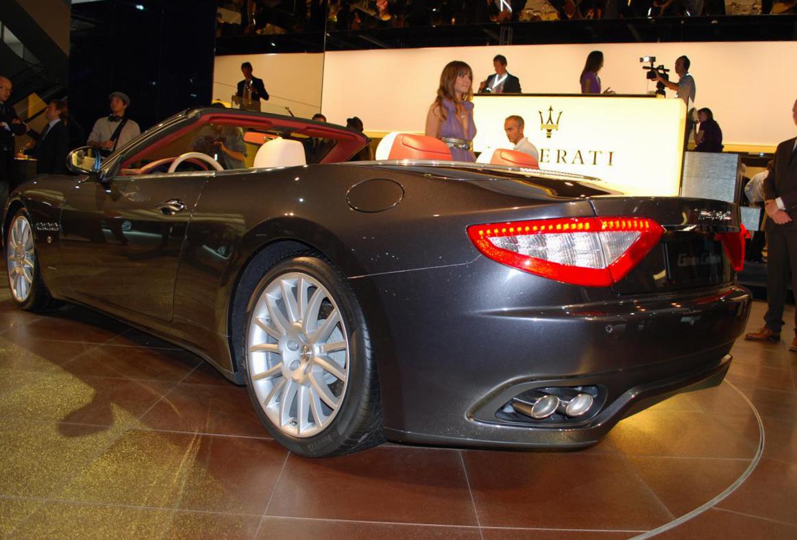 GranCabrio Maserati Specification sedan