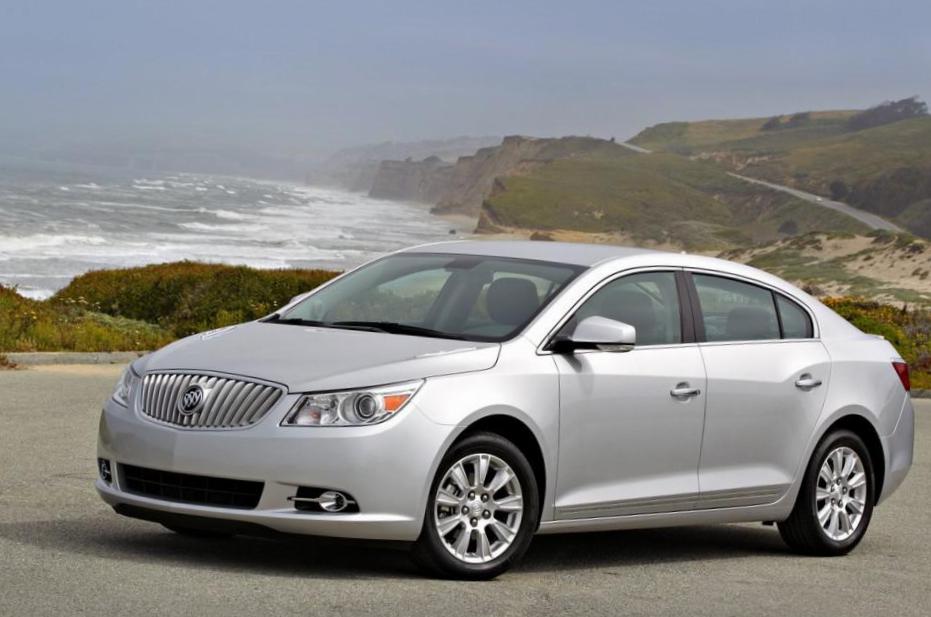 Buick LaCrosse review 2011