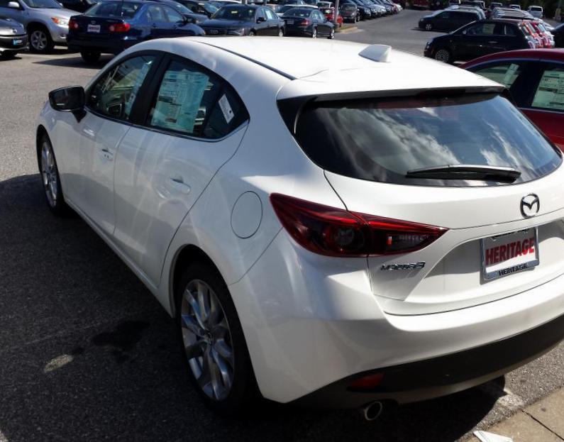Mazda 3 Hatchback approved 2014