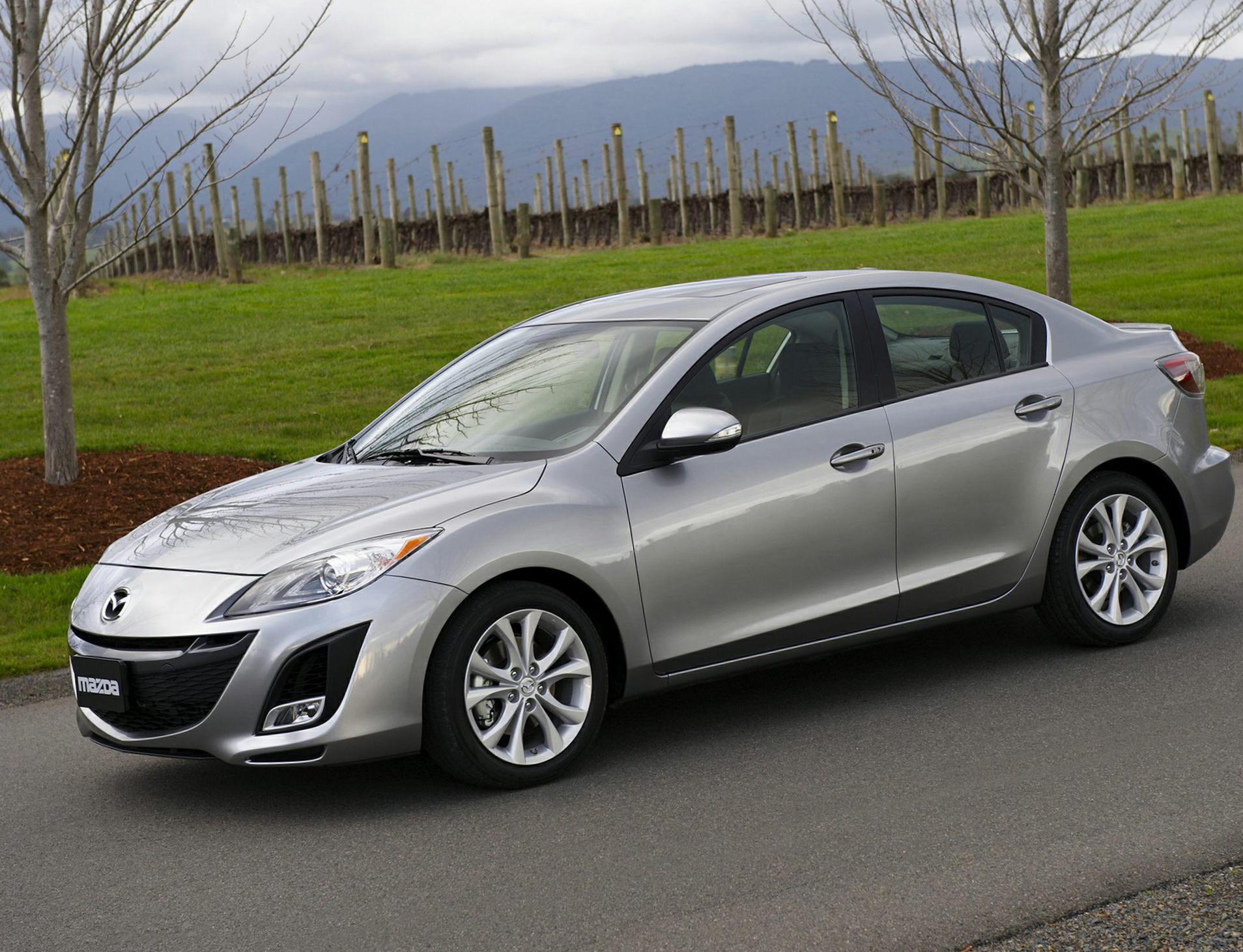 Mazda 3 Sedan lease 2013
