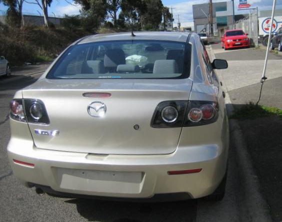 Mazda 3 Sedan auto hatchback