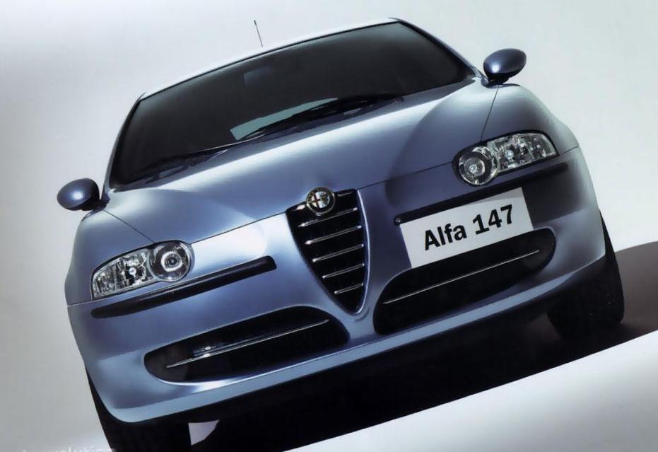 Alfa Romeo 147 3 doors configuration hatchback