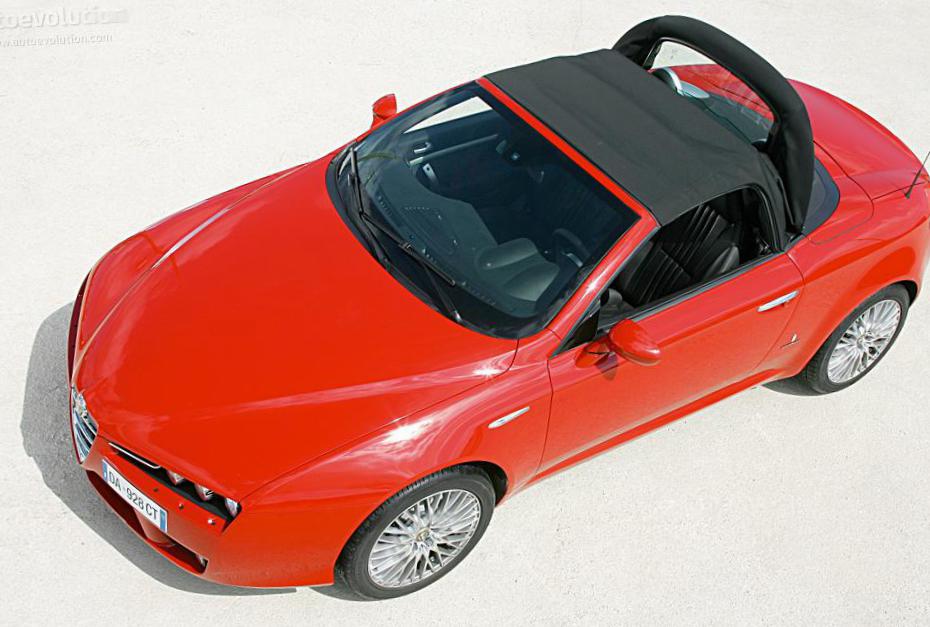 Alfa Romeo Spider review 2010