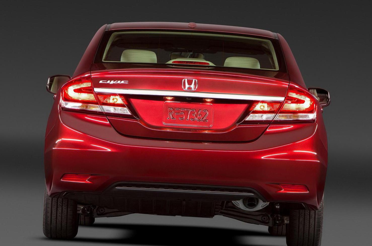 Honda Civic 4D Specification 2012