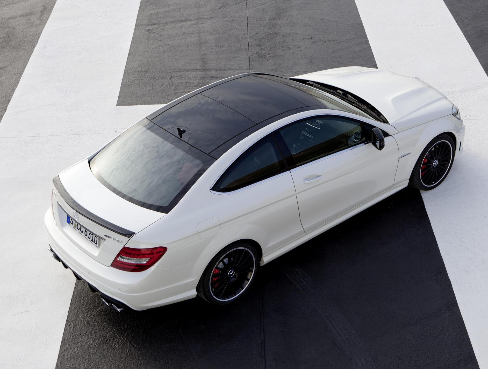 Mercedes C-Class Coupe (С204) cost 2015