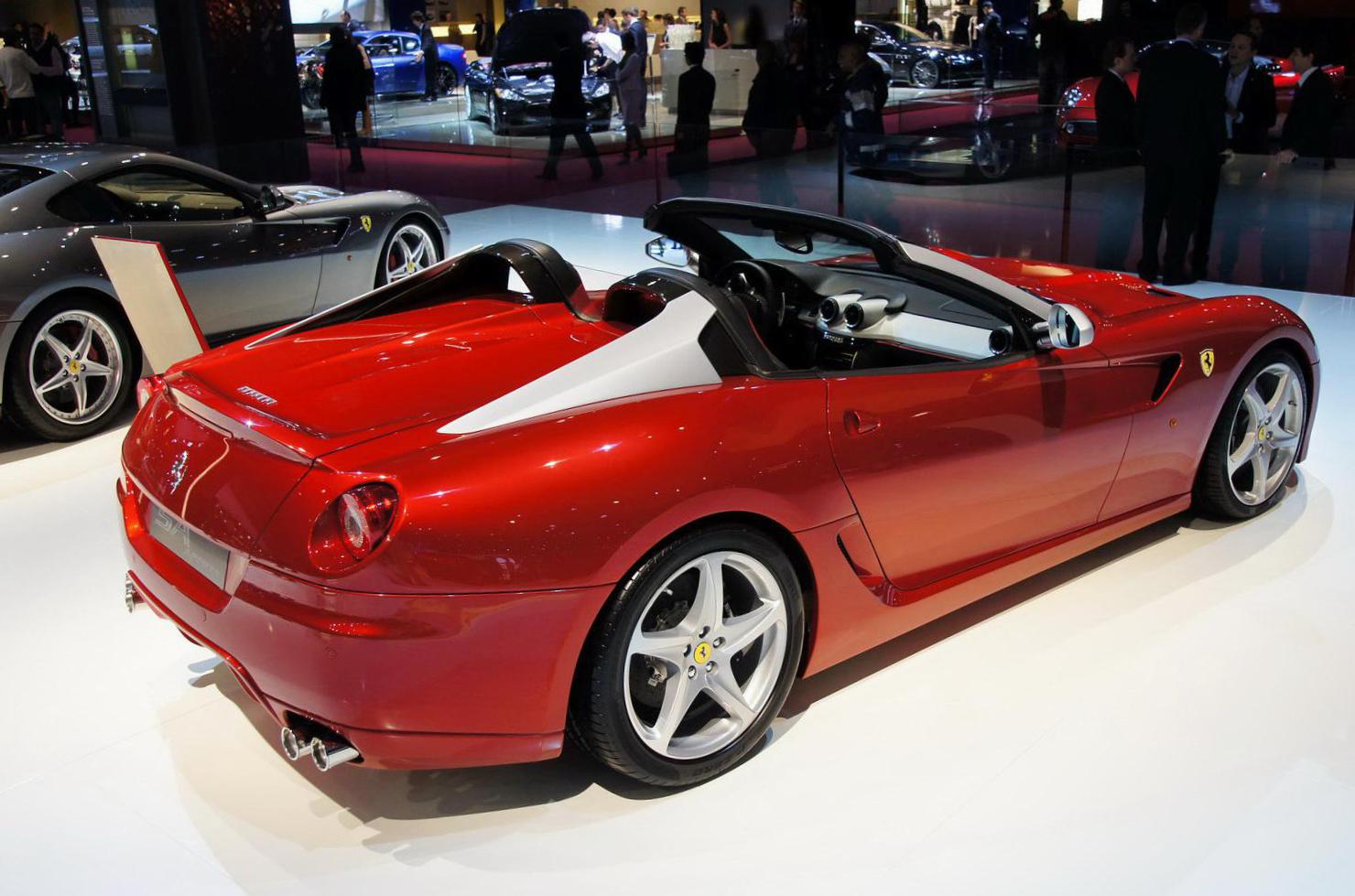 SA Aperta Ferrari Specification coupe