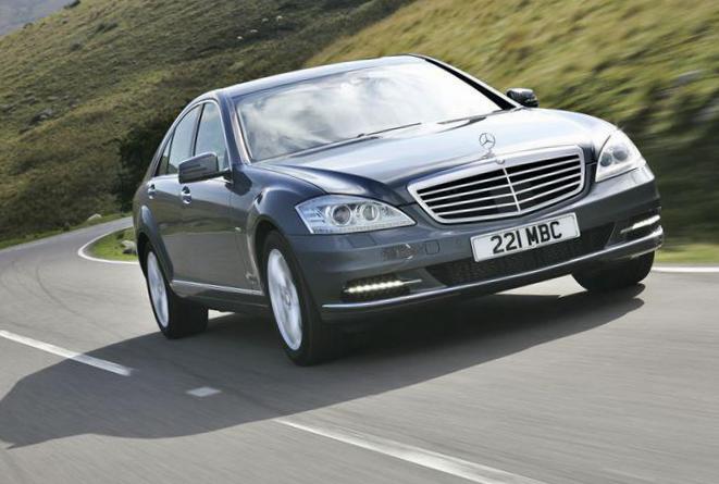 Mercedes S-Class (W221) Specifications 2009
