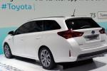 Toyota Auris Hybrid review Toyota Auris Hybrid review sedan