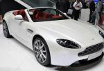 Aston Martin Vantage Roadster how mach Aston Martin Vantage Roadster how mach sedan