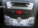 Peugeot 107 5 doors auto Peugeot 107 5 doors auto 2006
