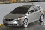 KIA Cerato Hatchback specs van