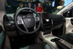 Lancia Voyager spec Lancia Voyager spec suv