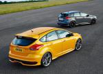 Ford Focus ST 5 doors how mach Ford Focus ST 5 doors how mach 2006
