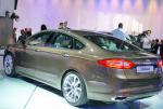 Mondeo Vignale Sedan Ford specs Mondeo Vignale Sedan Ford specs 2012