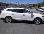 Lincoln MKT model Lincoln MKT model 2011
